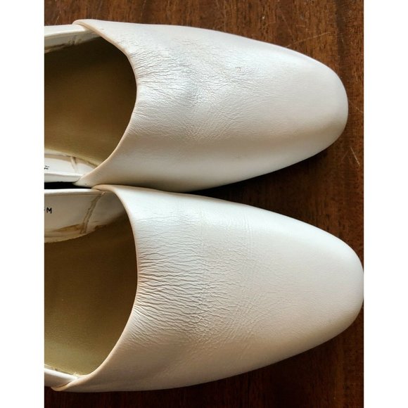 WOMENS MOOTSIE TOOTSIEs‎ CLOSED TOE STAP BACK LOW HEEL SHOES 6M like New - Picture 3 of 7